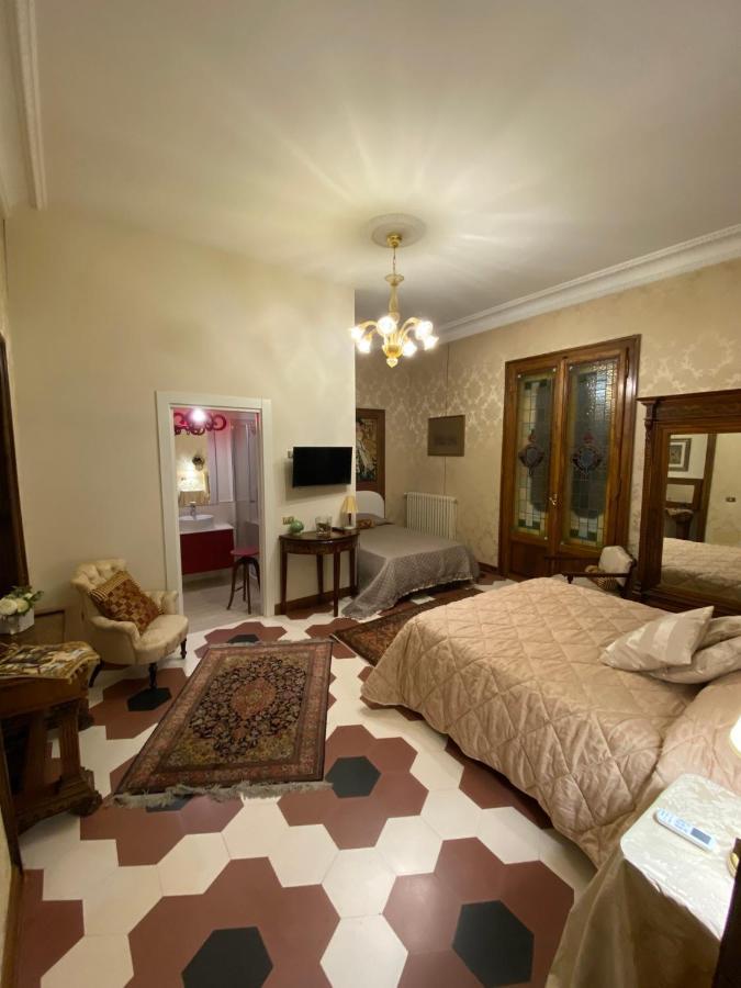 キエーティ Dimora Castelli Bed & Breakfast エクステリア 写真
